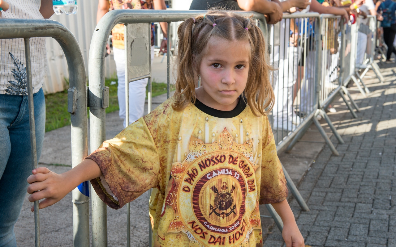 Camisa 12 arrecada doações para Páscoa Solidária